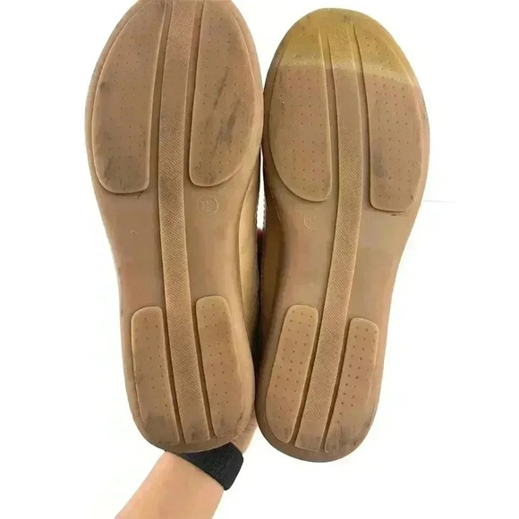 David Aaron Women's Tan Red Fashion Sneakers Lace up Sz 7.5 B - Picture 8 of 11